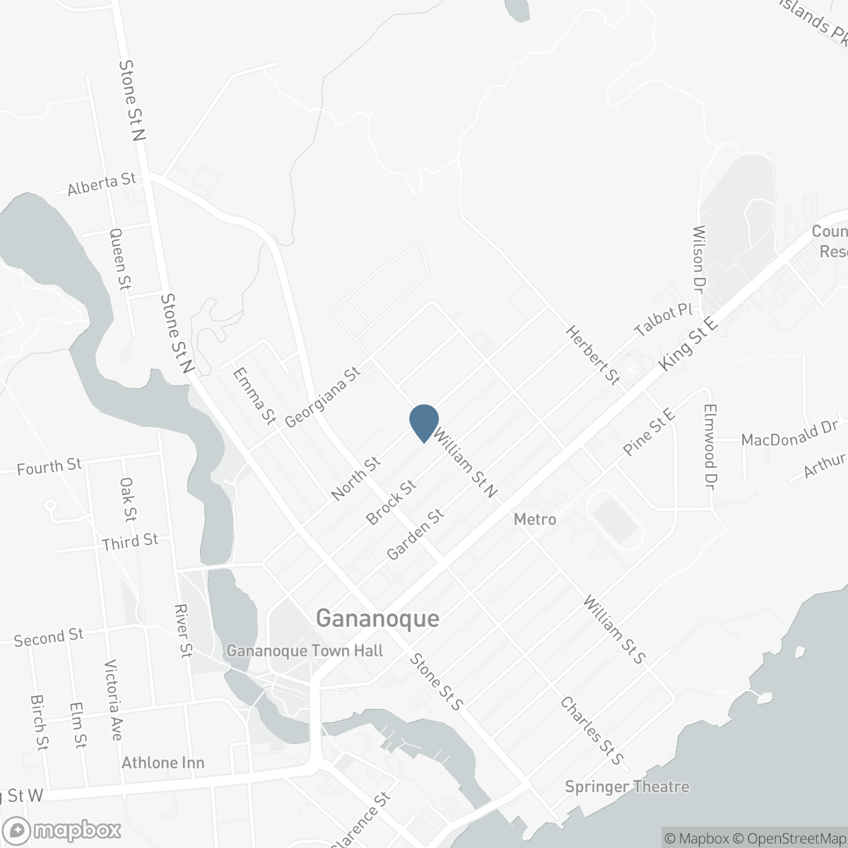 292 WILLIAM STREET N, Gananoque, Ontario K7G 1S5